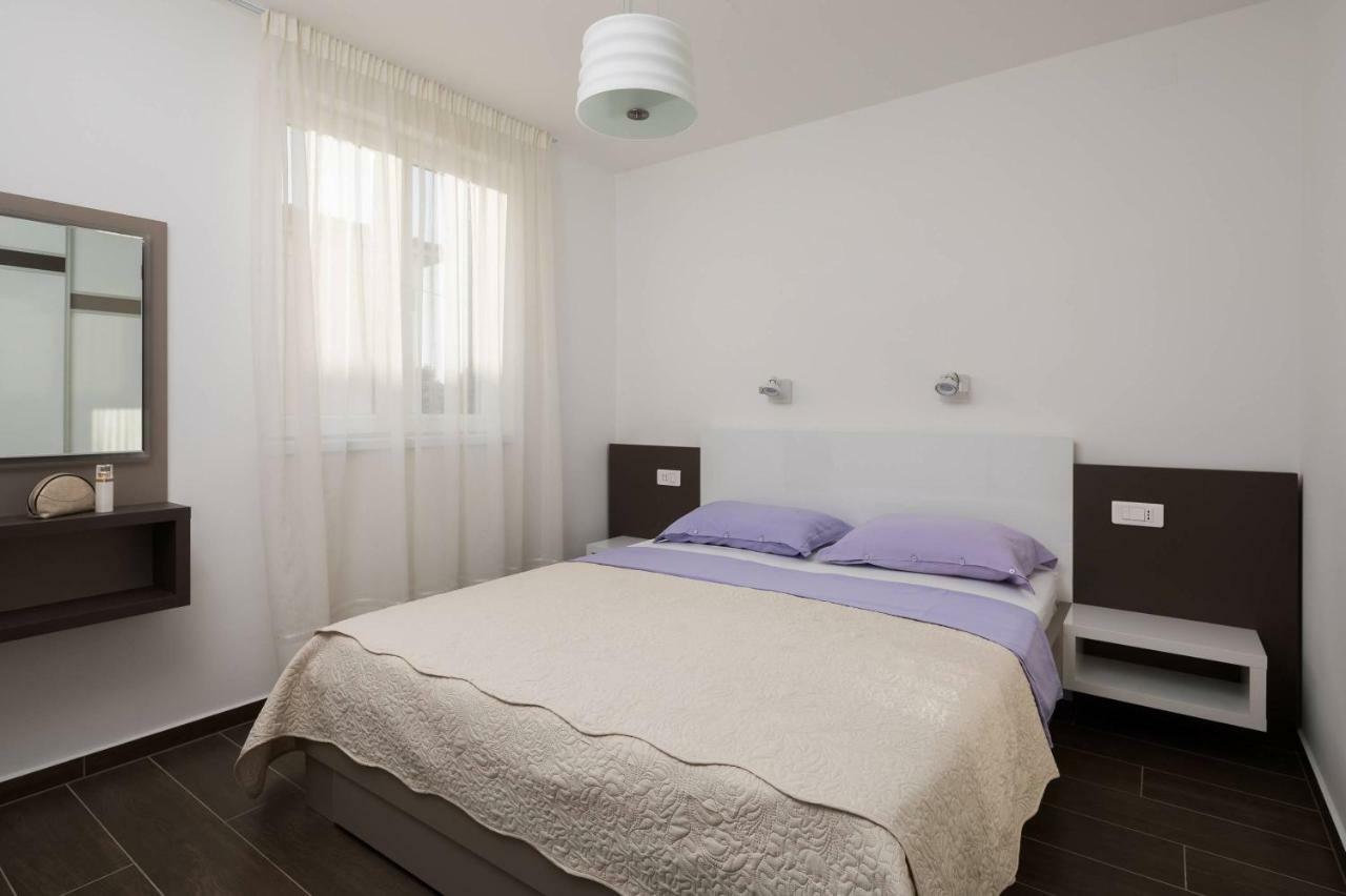 Apartmani Kos D Supetar Ngoại thất bức ảnh